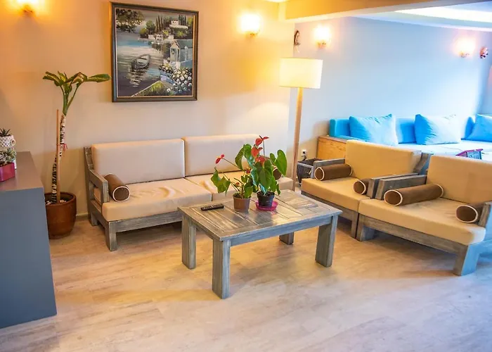 Blue Bay (adults Only) فندق بيتيس